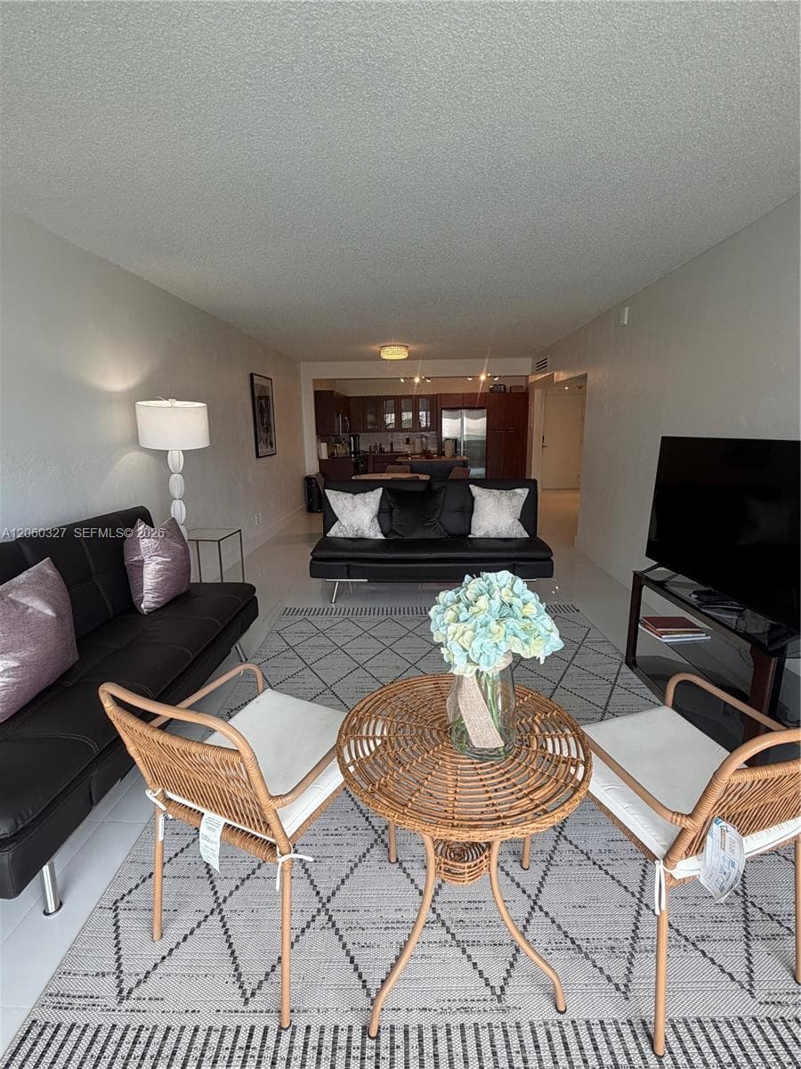 19390 Collins Ave 1007 photo 6