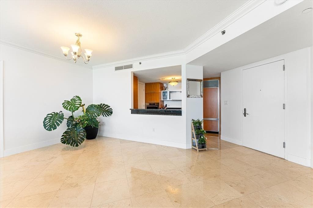 17201 COLLINS Avenue 805 photo 7