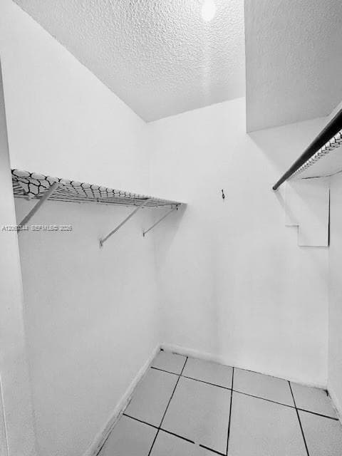 411 photo 19