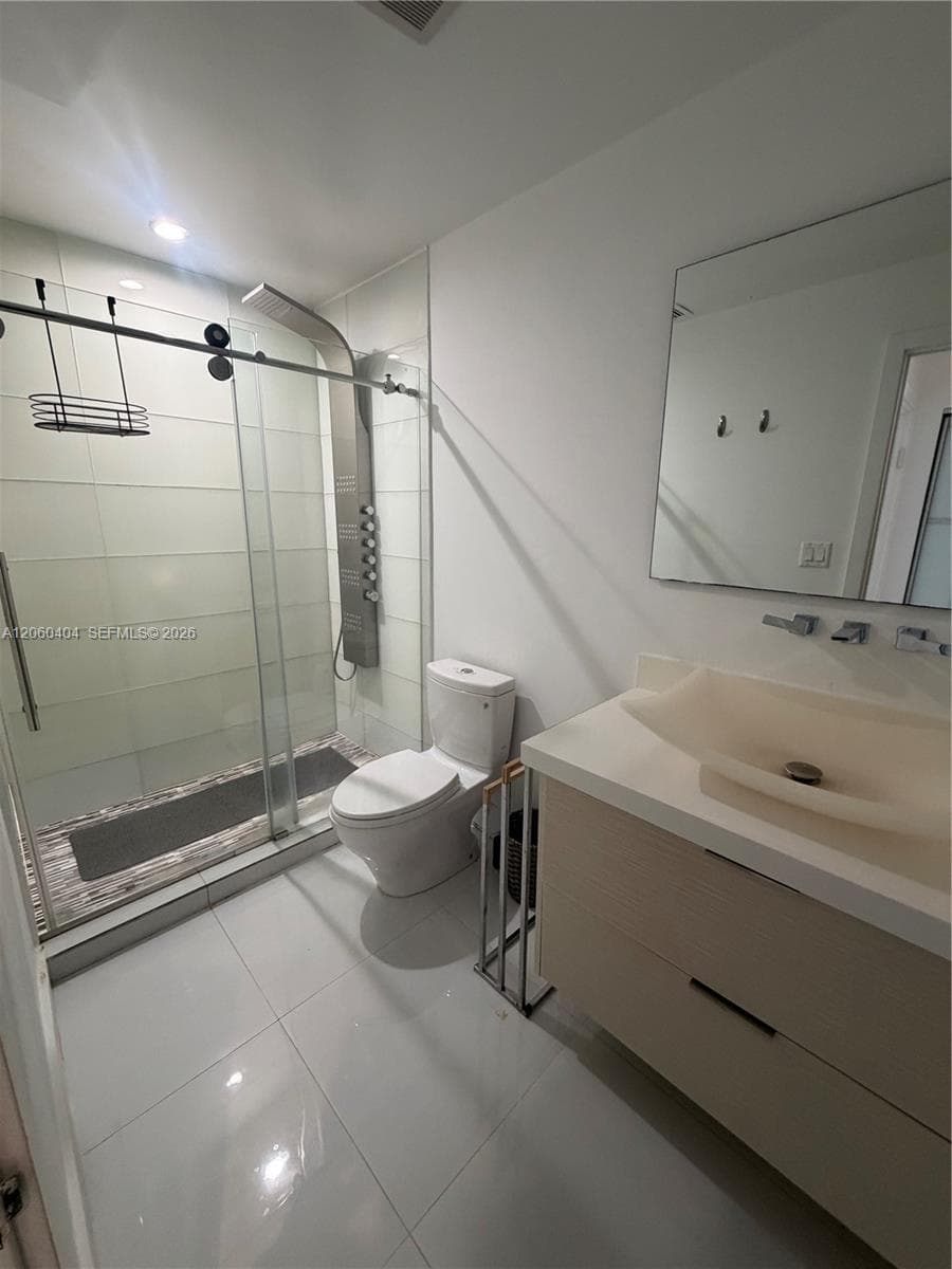 19390 Collins Ave PH-6 photo 7