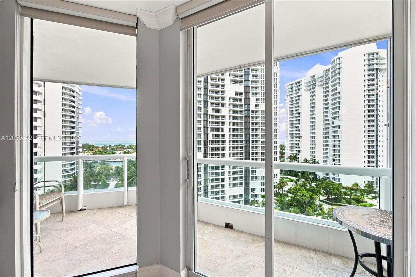 21205 Yacht Club Dr 1502 photo 17
