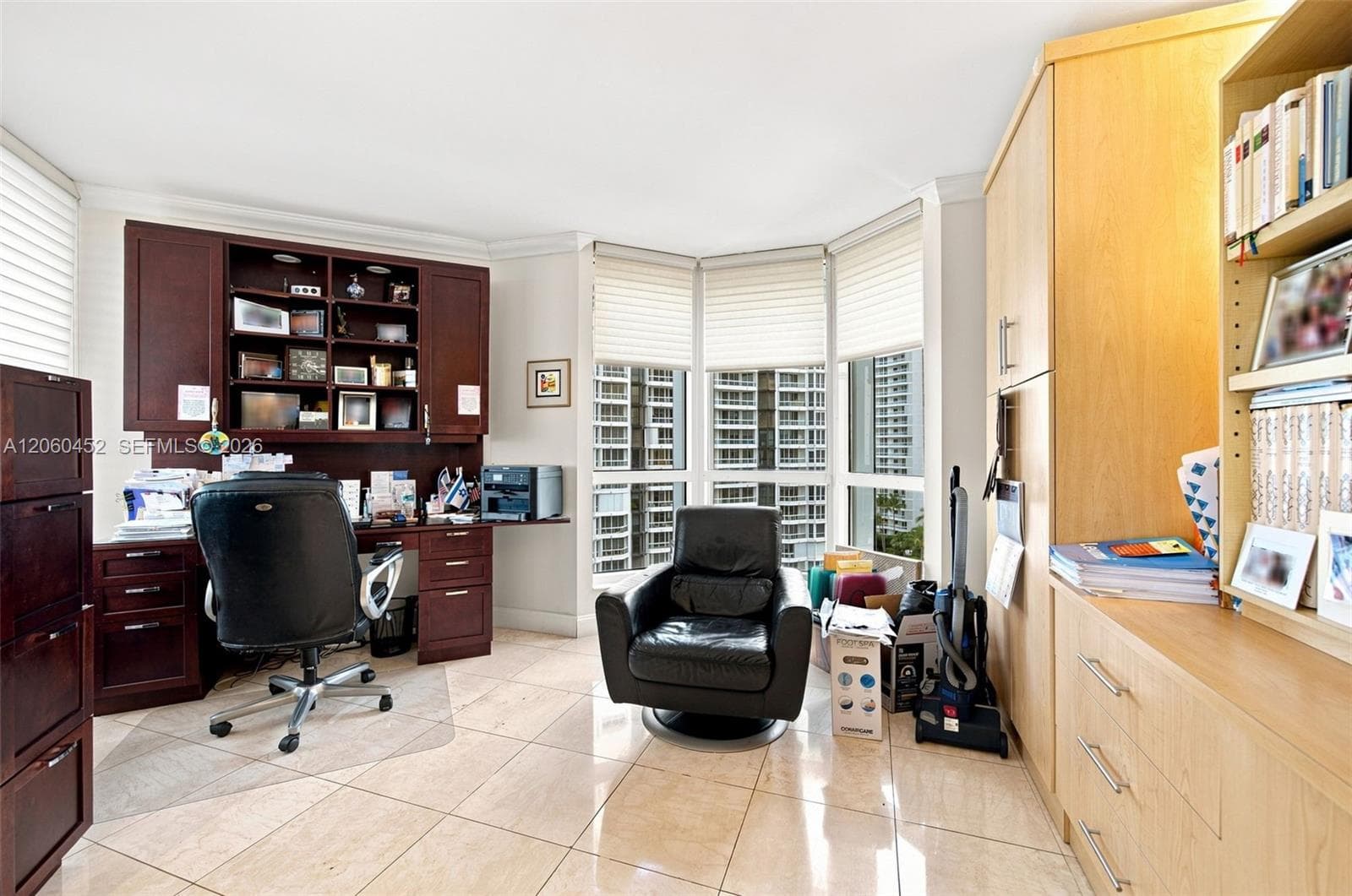 21205 Yacht Club Dr 1502 photo 14