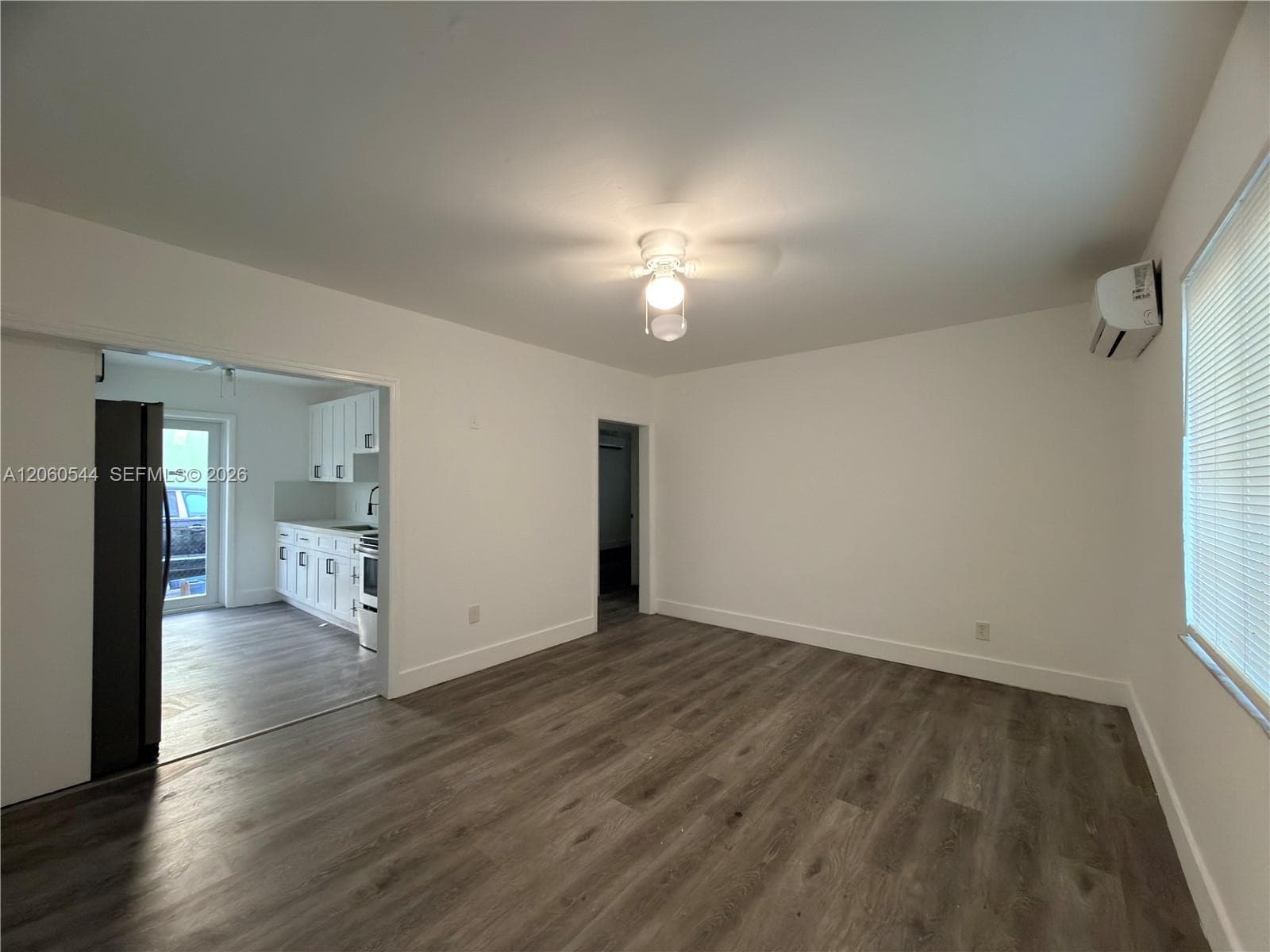 1035 Atlantic Ave photo 5