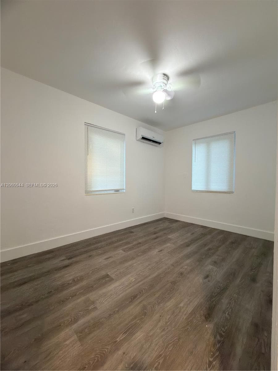 1035 Atlantic Ave photo 9