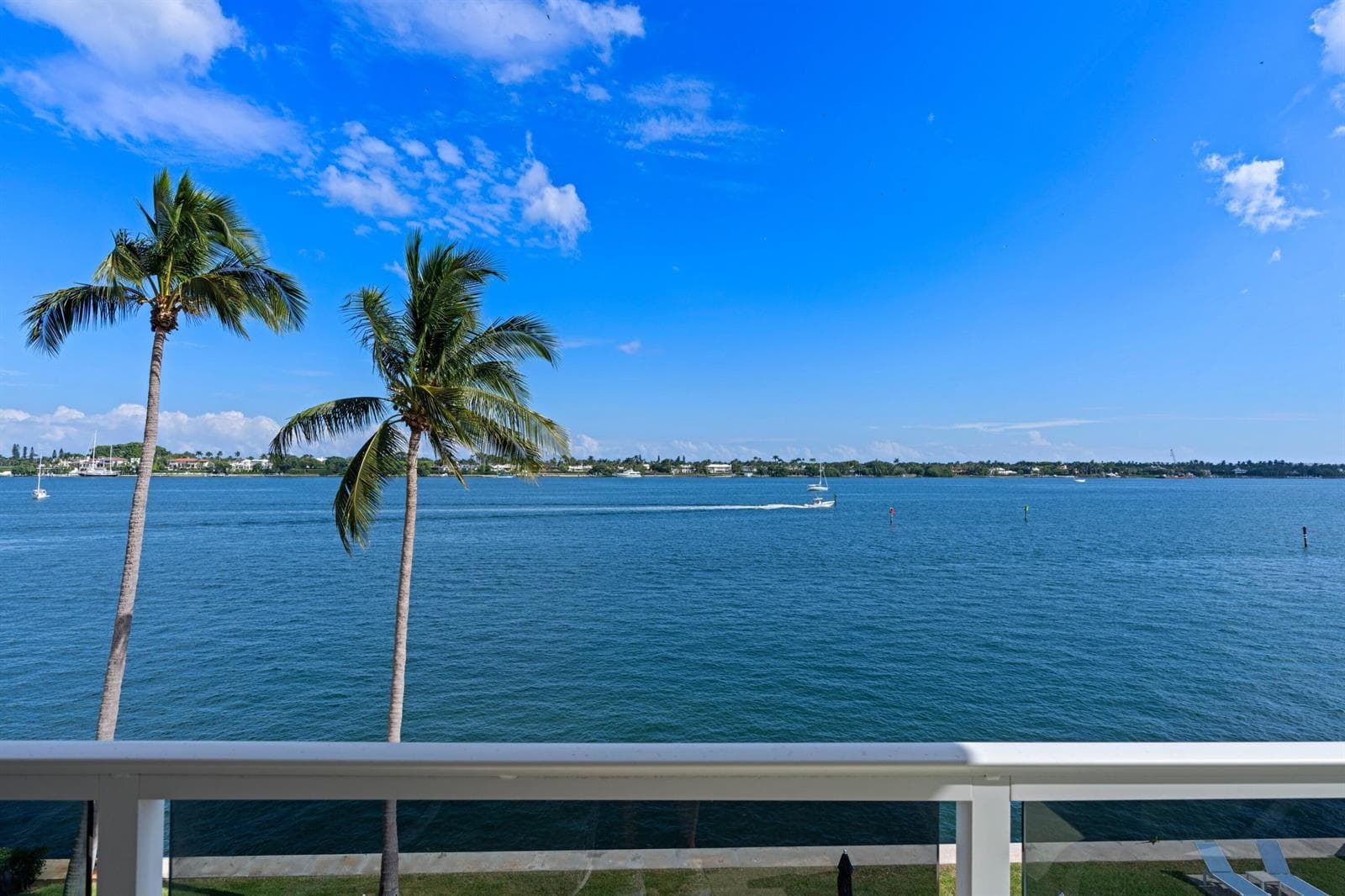 2800 N FLAGLER Drive 404 photo 2