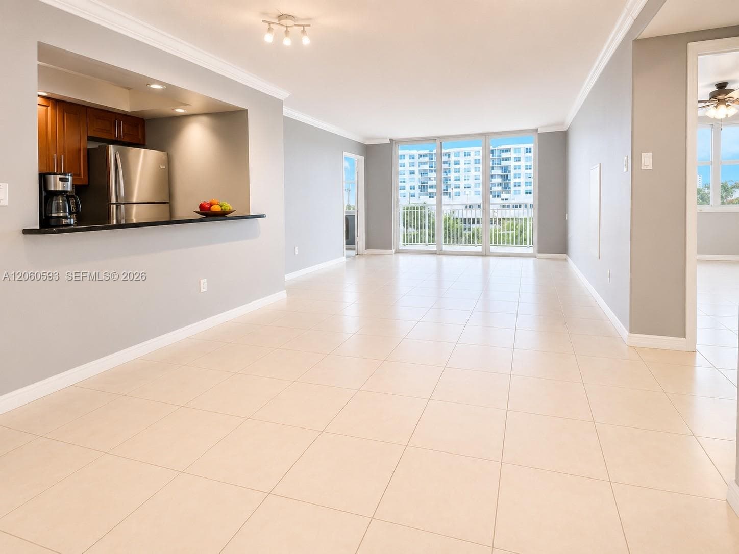 18071 Biscayne Blvd 302 photo 7
