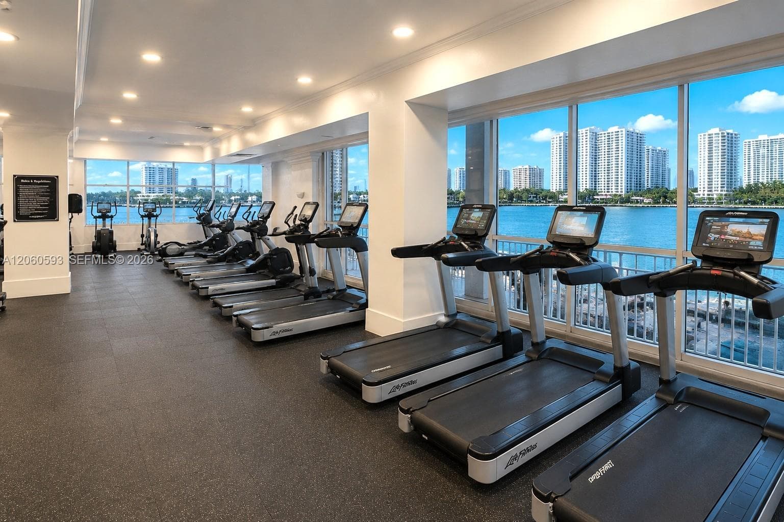 18071 Biscayne Blvd 302 photo 19
