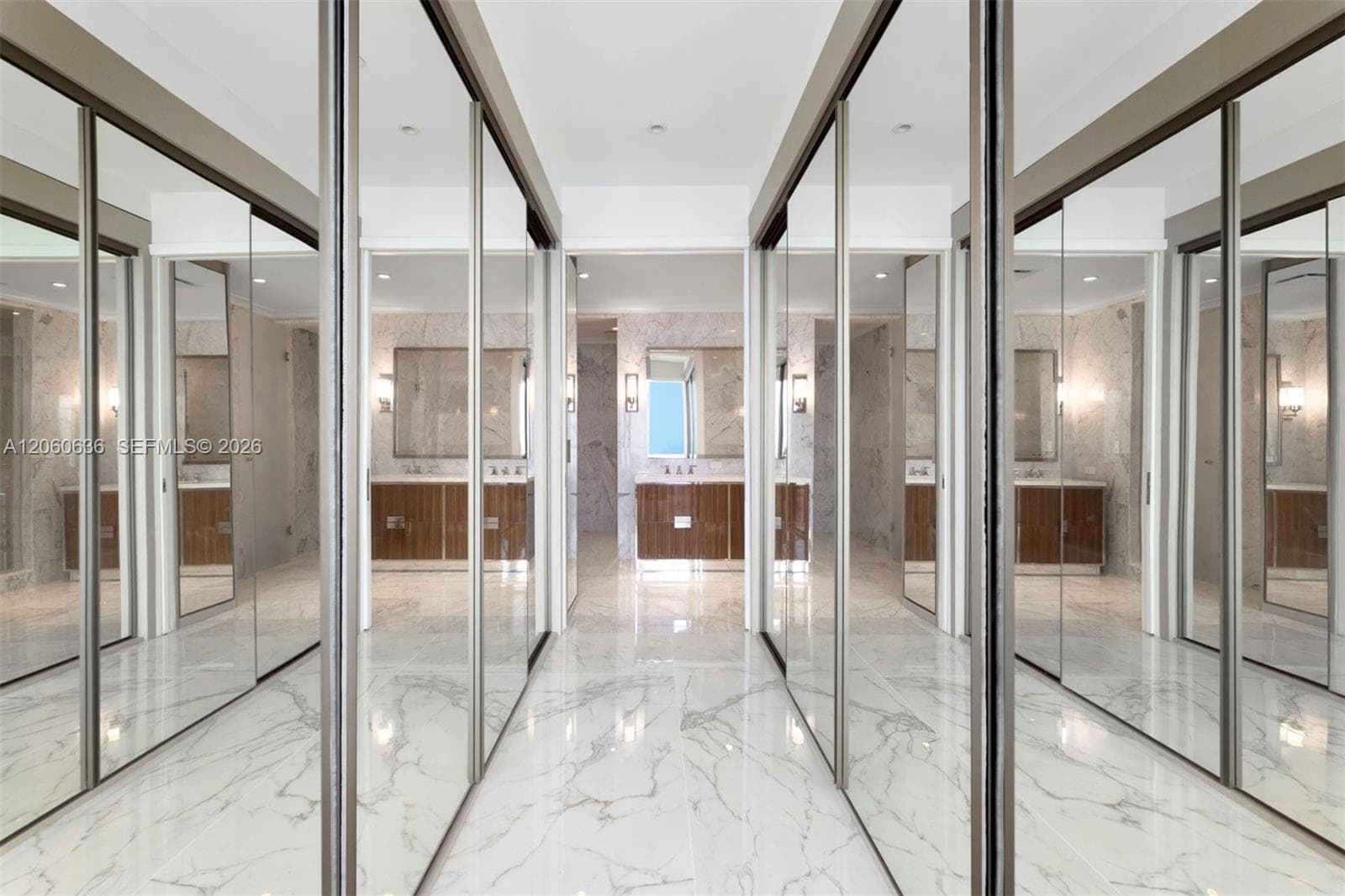 15701 Collins Ave 4701 photo 9