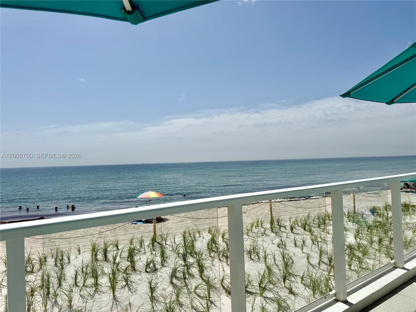 3140 S Ocean Dr 310 photo 2