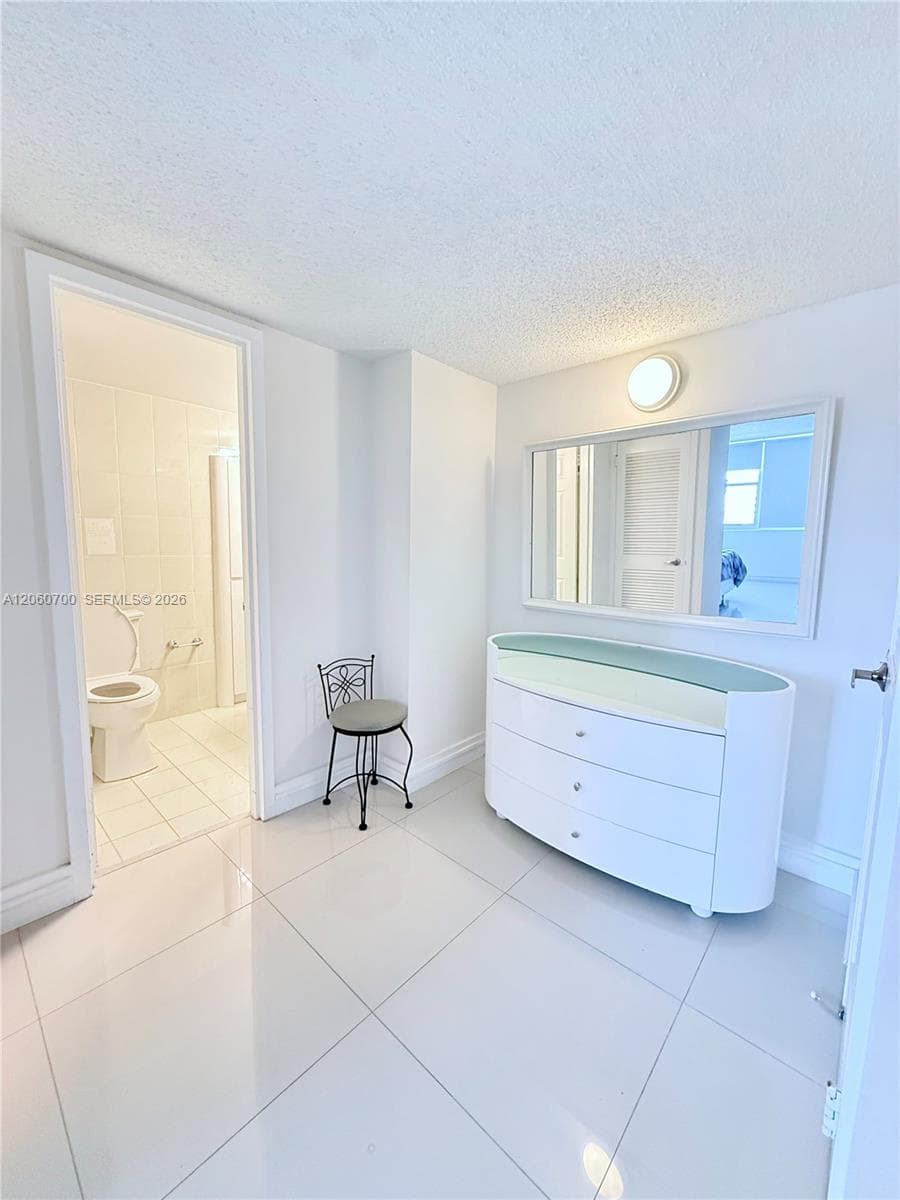 3140 S Ocean Dr 310 photo 12