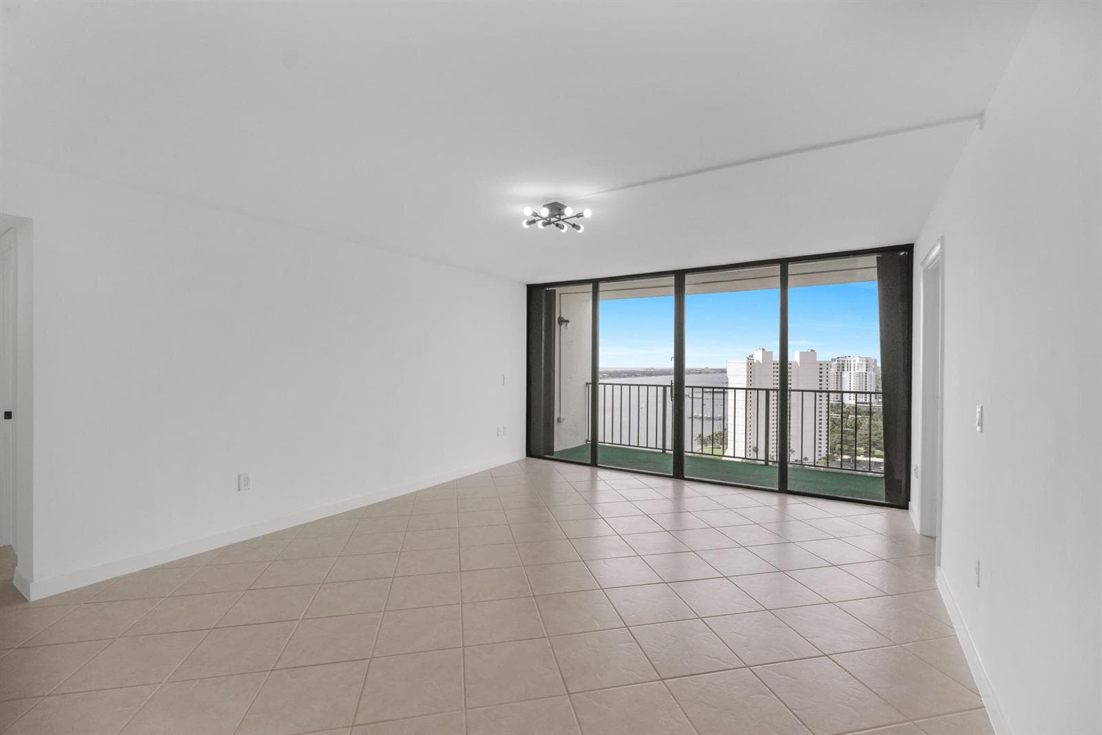 5600 N Flagler Drive 2504 photo 15