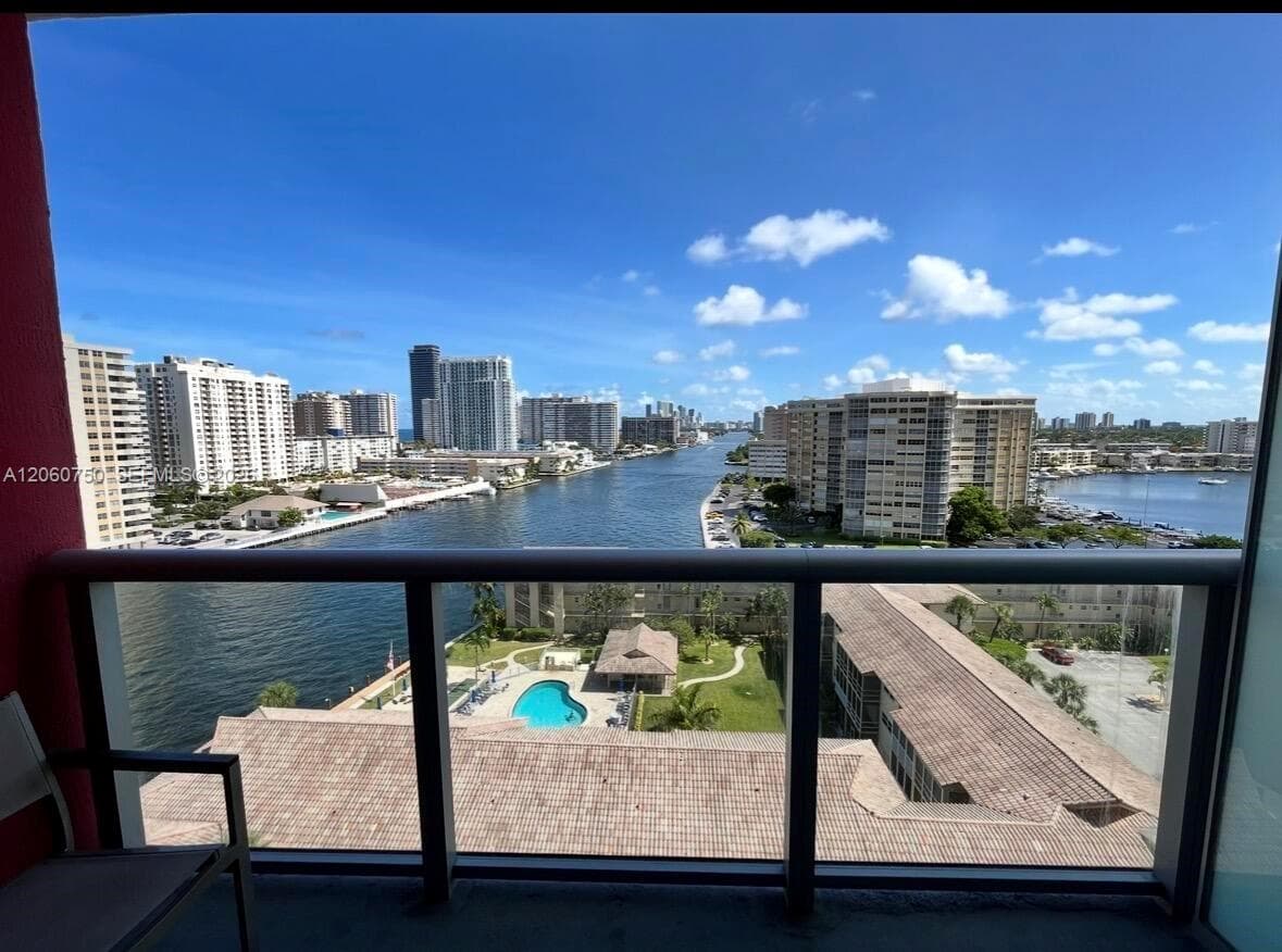 2602 E Hallandale Beach Blvd 1105 photo 17