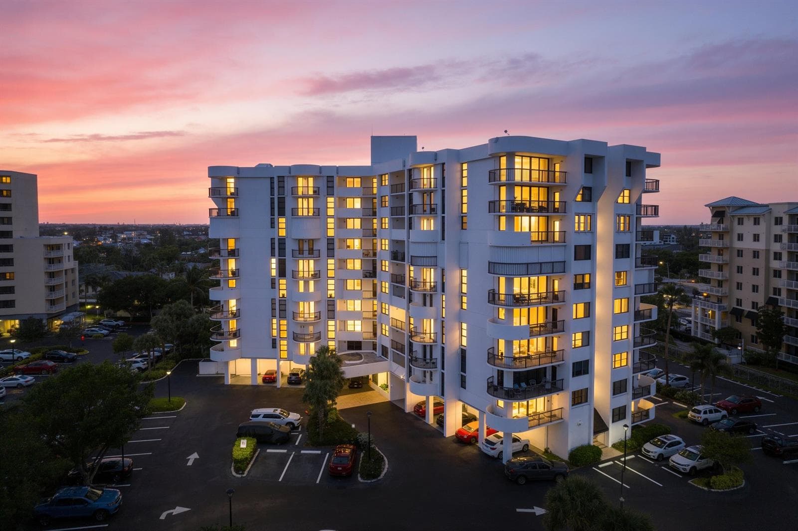1361 S Ocean Boulevard 407 photo 2