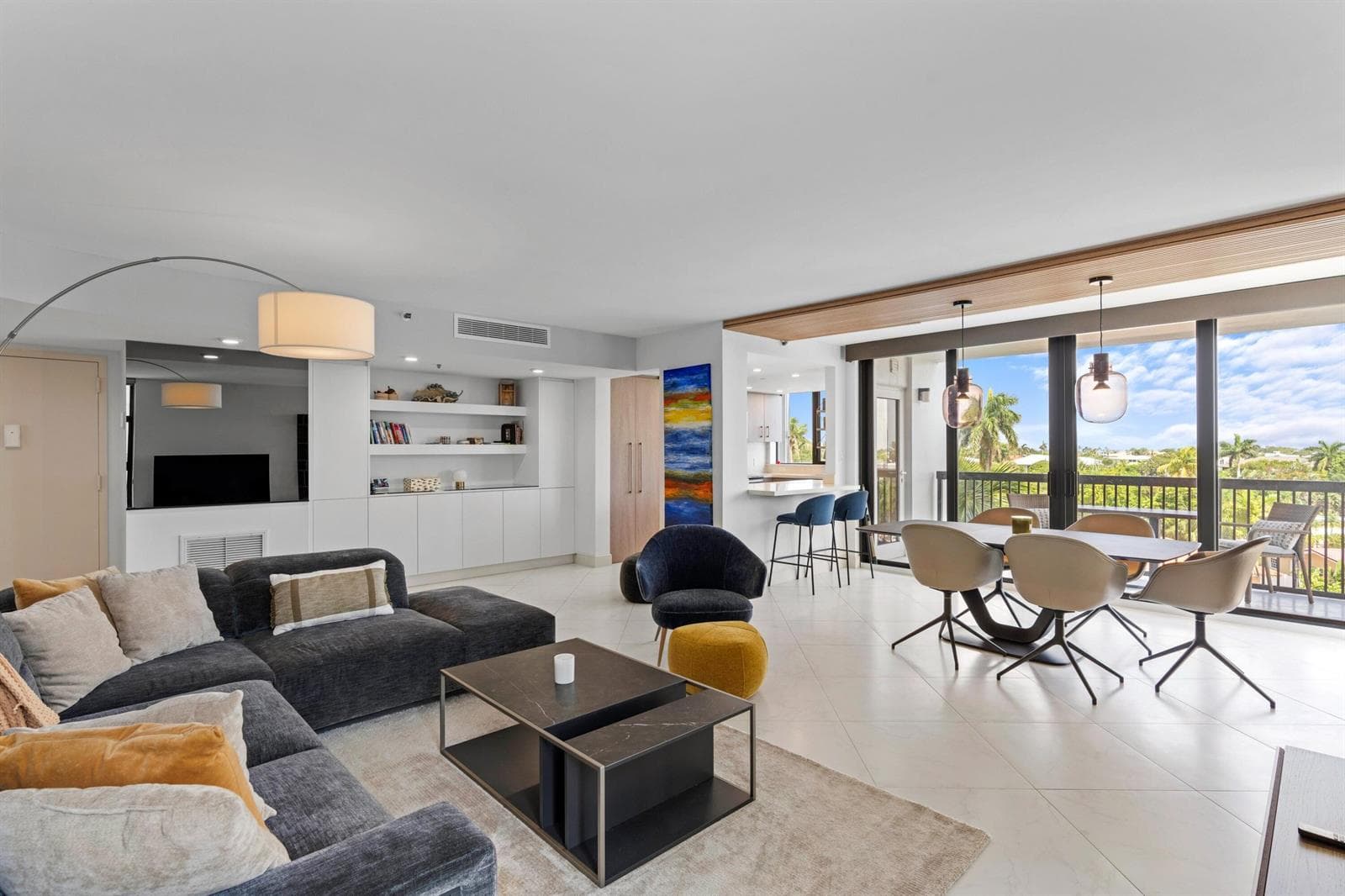 1361 S Ocean Boulevard 407 photo 4