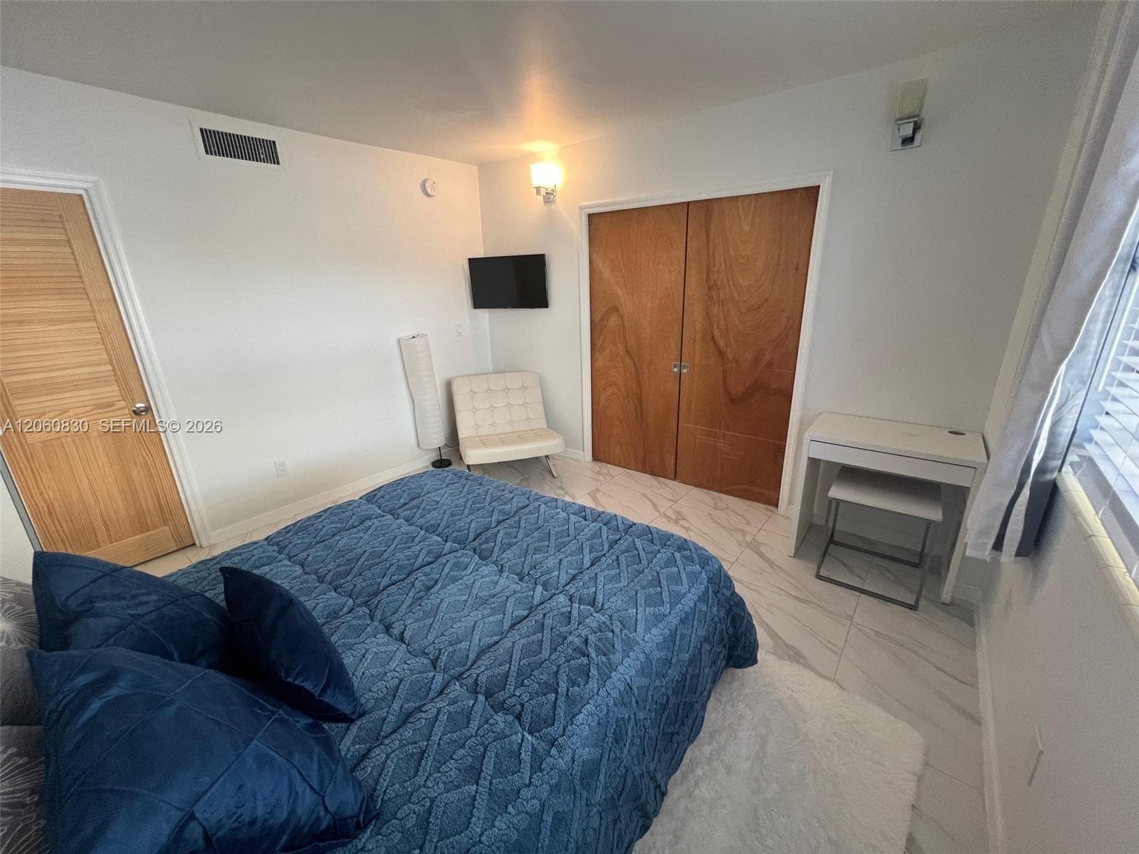 1390 Ocean Dr 101 photo 22