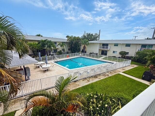 809 HUMMINGBIRD Way 7C photo 3