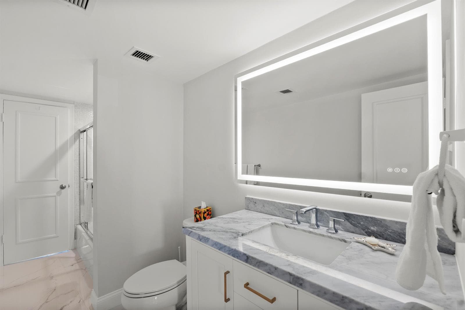 1200 S Flagler Drive 1102 photo 12