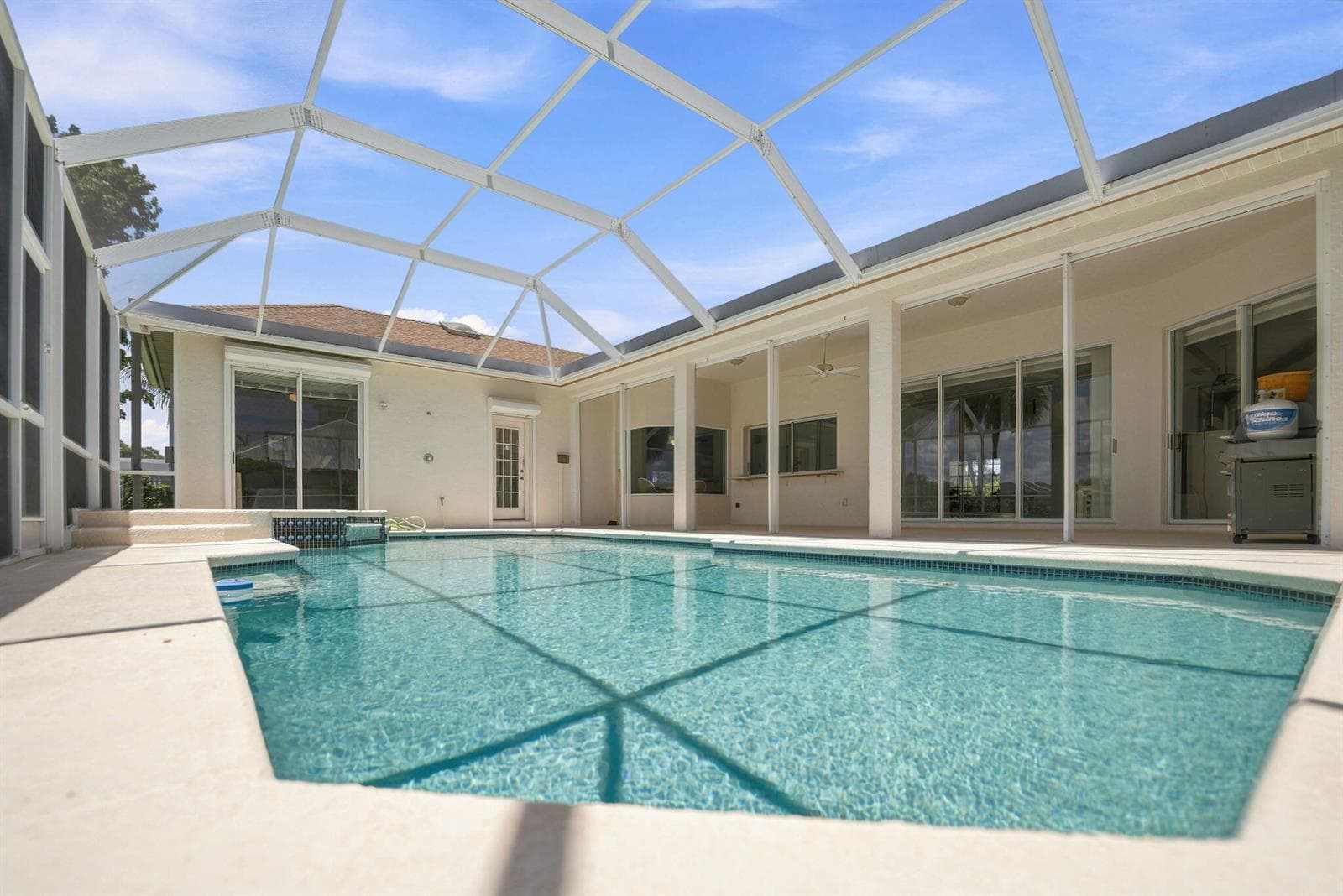 2624 SW RIVER SHORE Drive photo 13