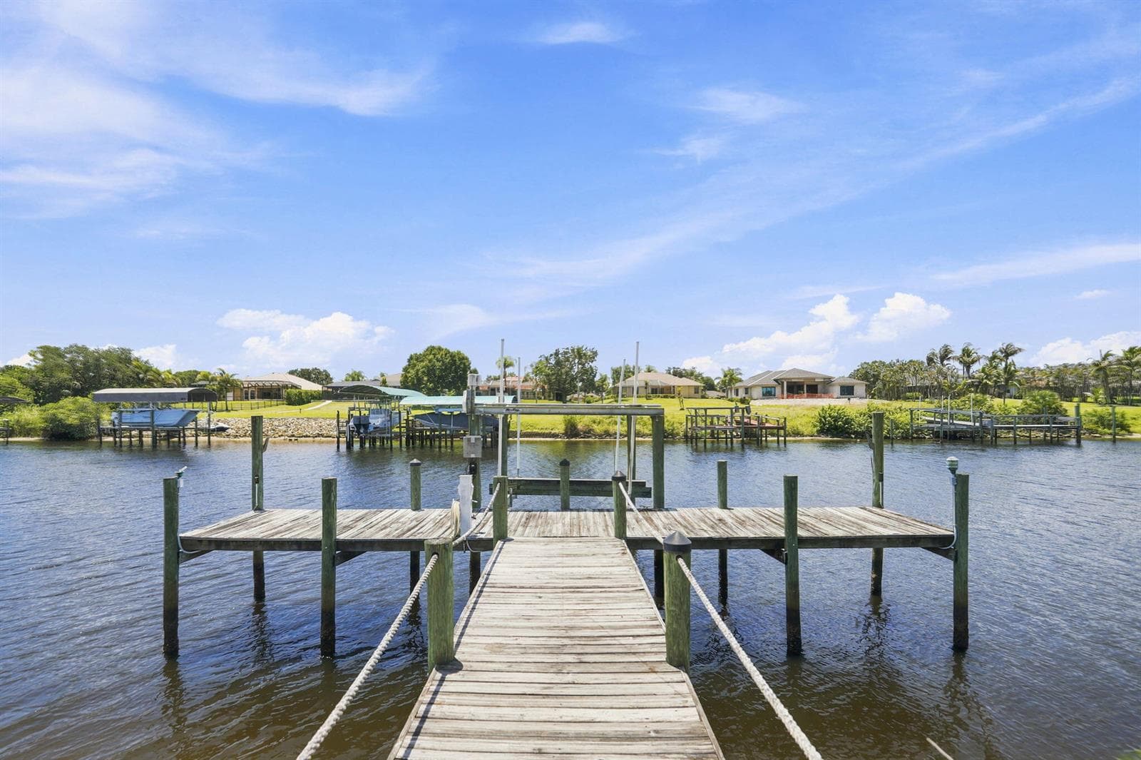 2624 SW RIVER SHORE Drive photo 10