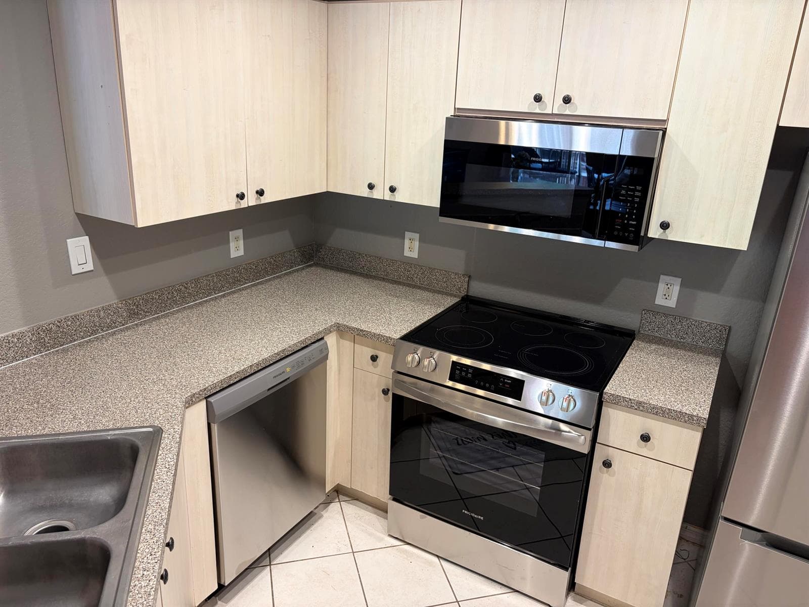 1801 N Flagler Drive 928 photo 2