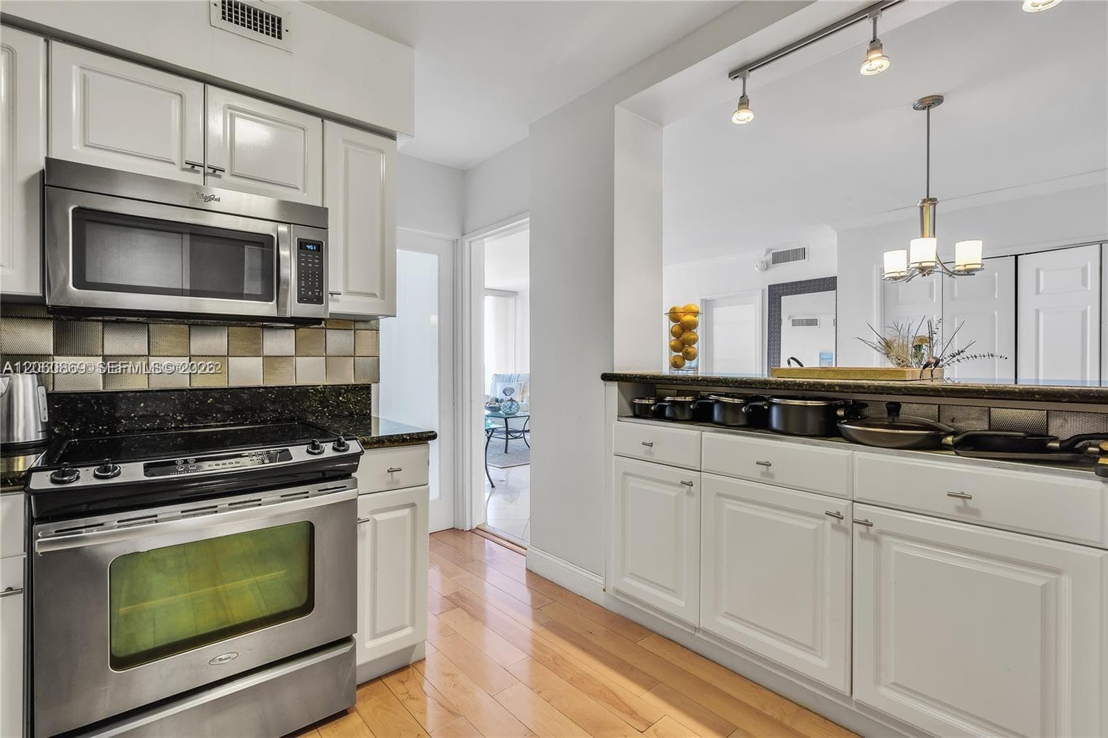 5700 Collins Ave 15D photo 7
