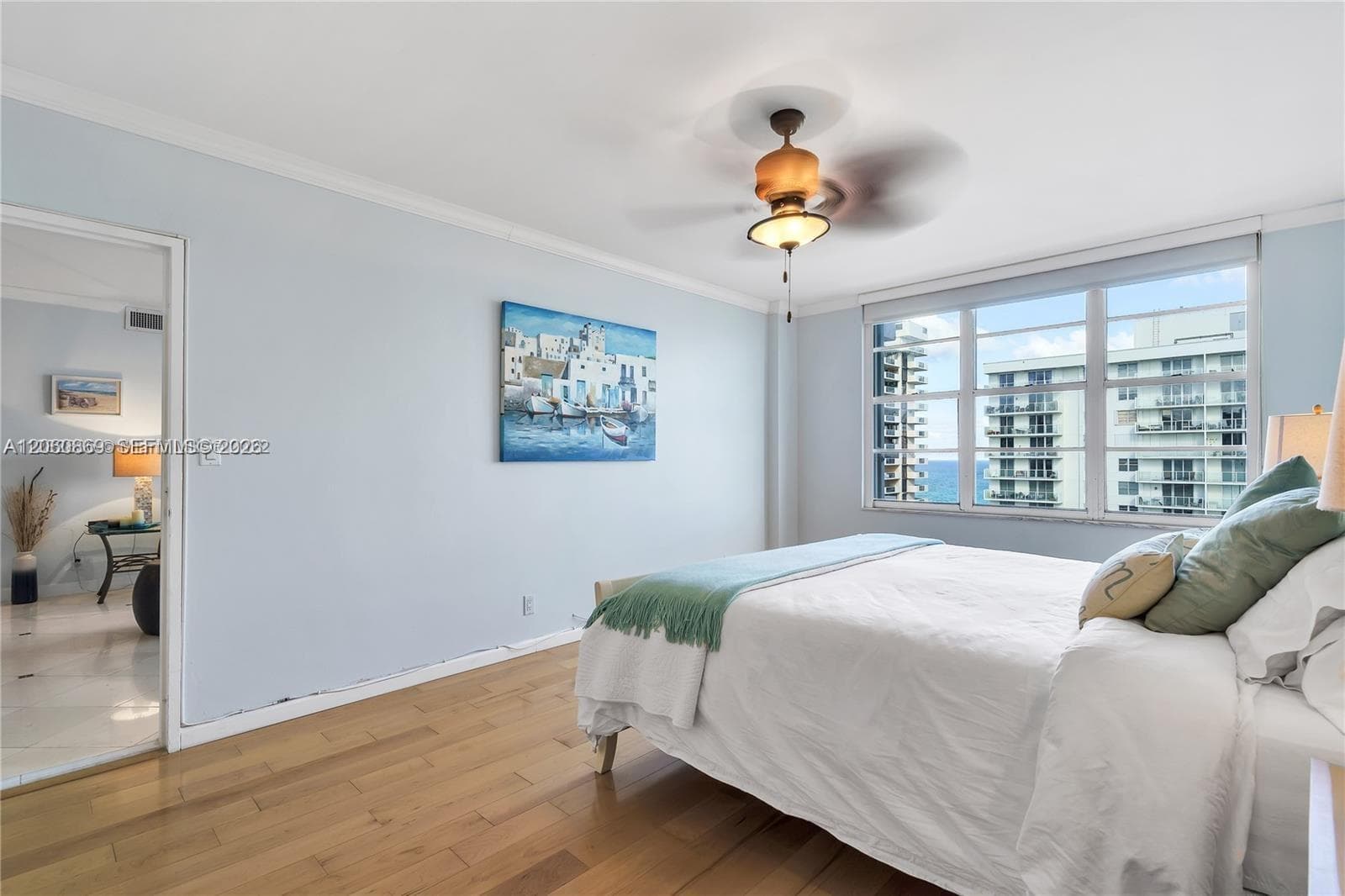 5700 Collins Ave 15D photo 10