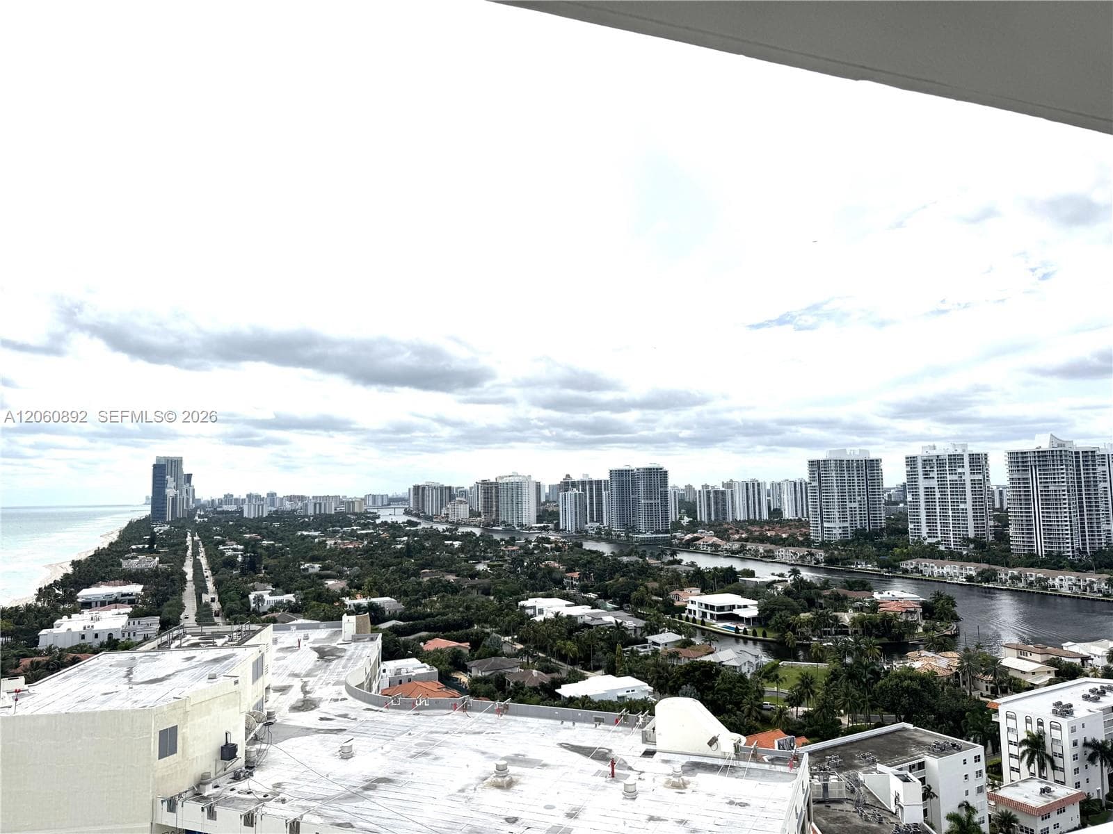 3140 S Ocean Dr 2403 photo 3