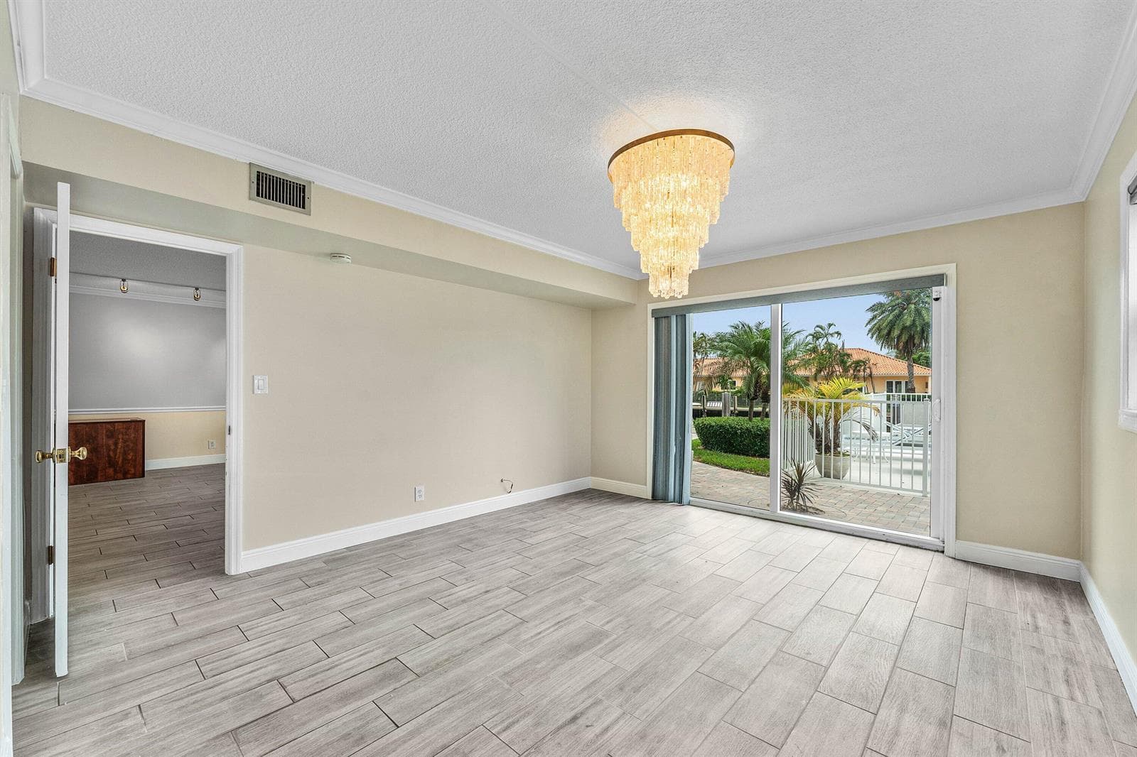 3031 NE 51ST Street 106W photo 15