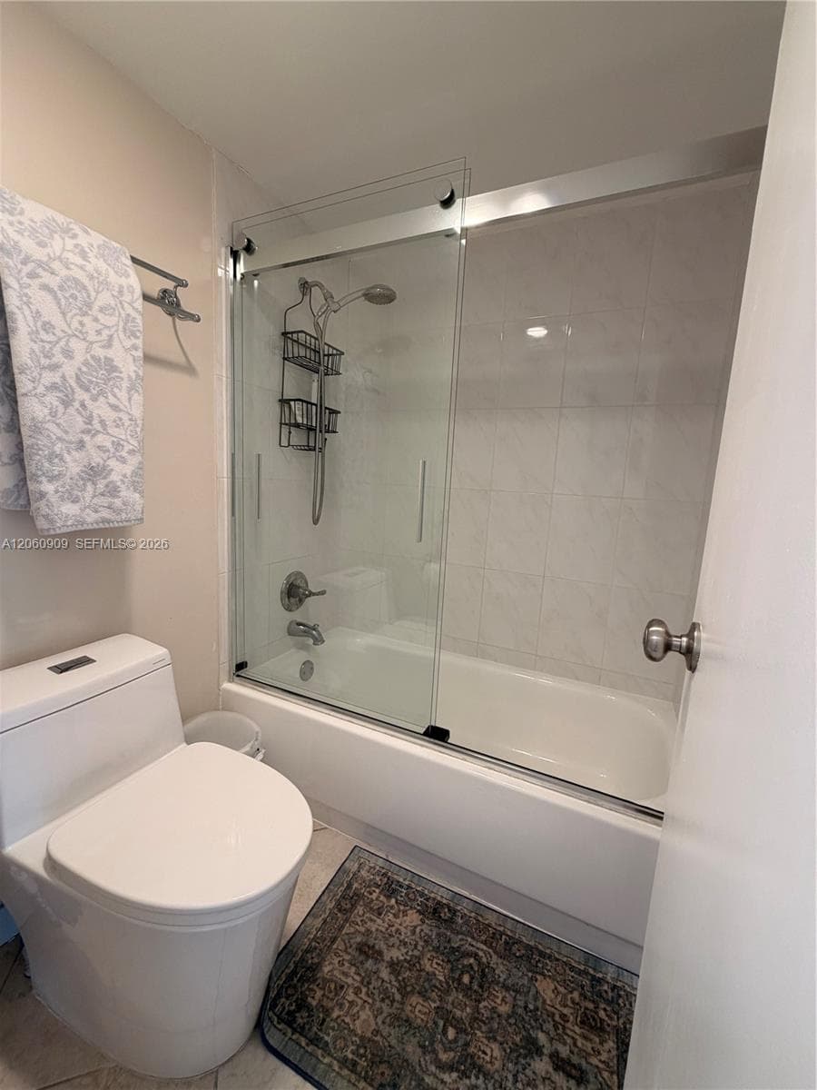 3375 N Country Club Dr 602 photo 6