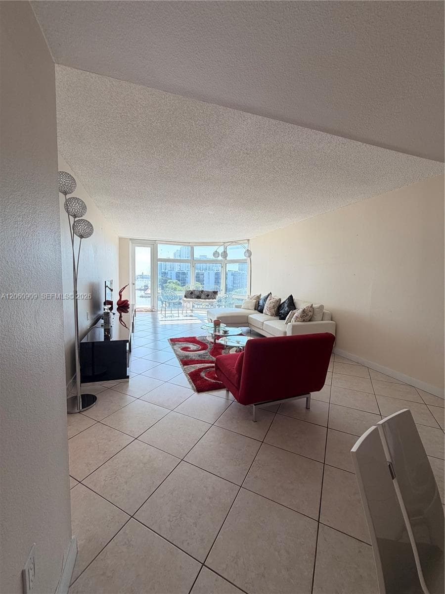 3375 N Country Club Dr 602 photo 10