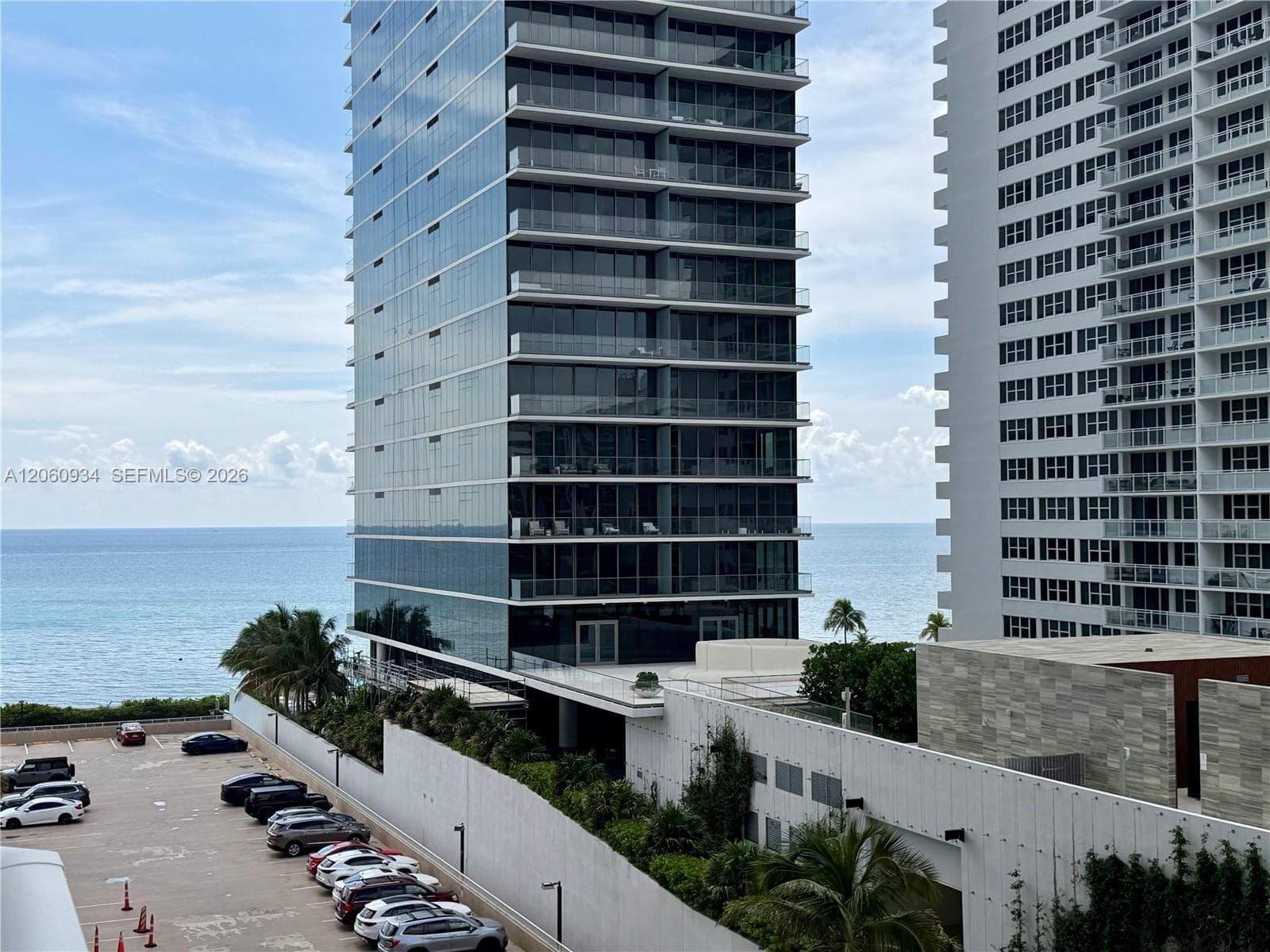 1980 S Ocean Dr 6N photo 1