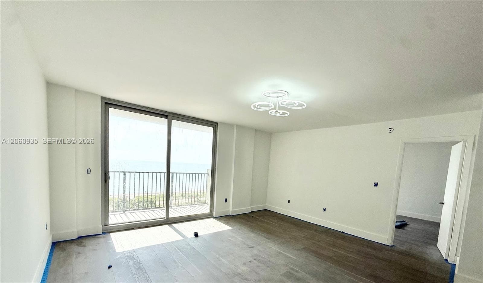 9273 Collins Ave 811 photo 6