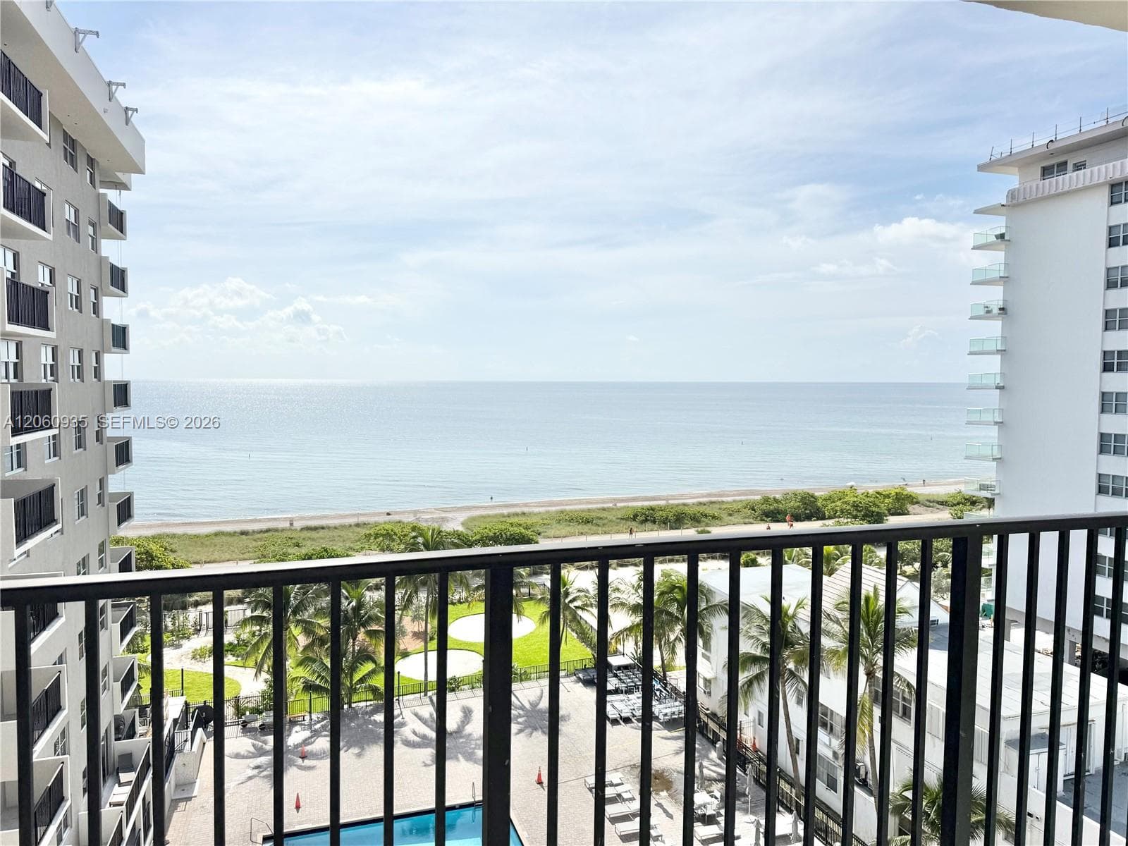 9273 Collins Ave 811 photo 1