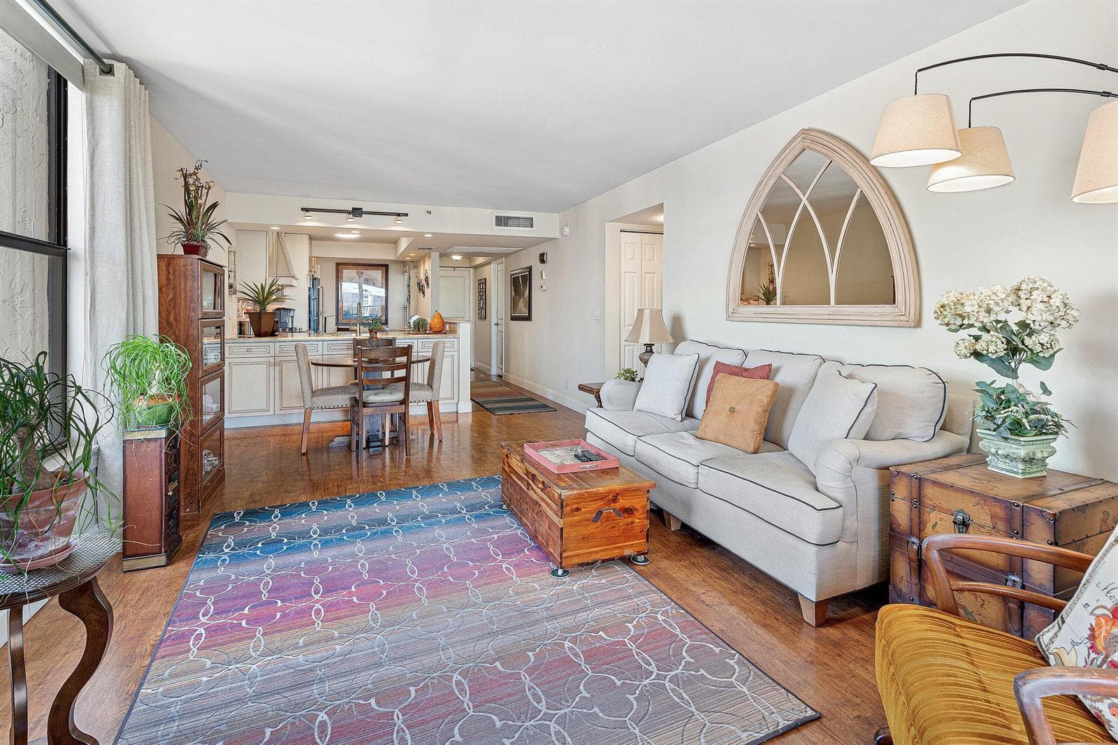 17 ROYAL PALM Way 6060 photo 7