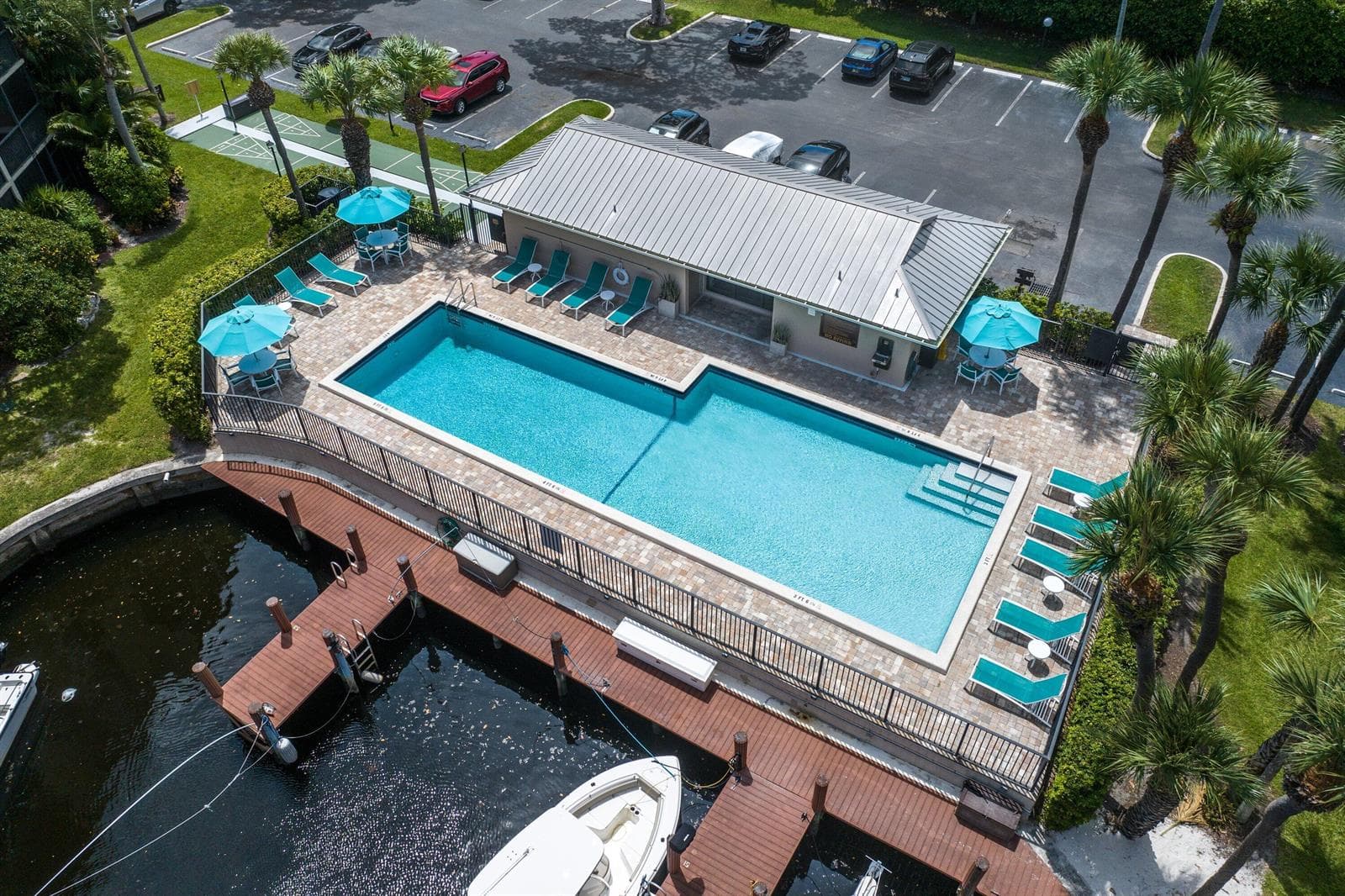 17 ROYAL PALM Way 6060 photo 25