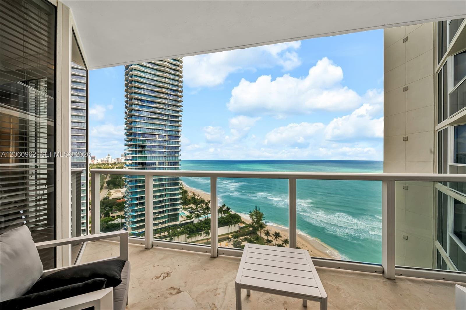 19333 Collins Ave 1903 photo 11