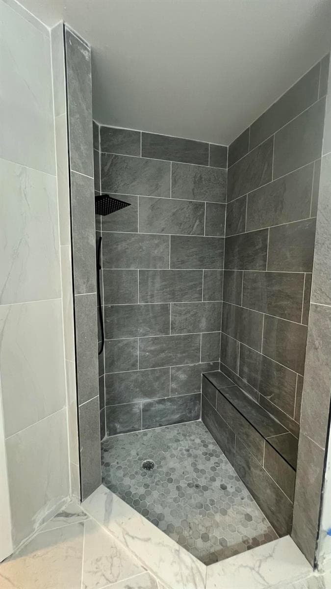 4355 LEICESTER Court photo 23