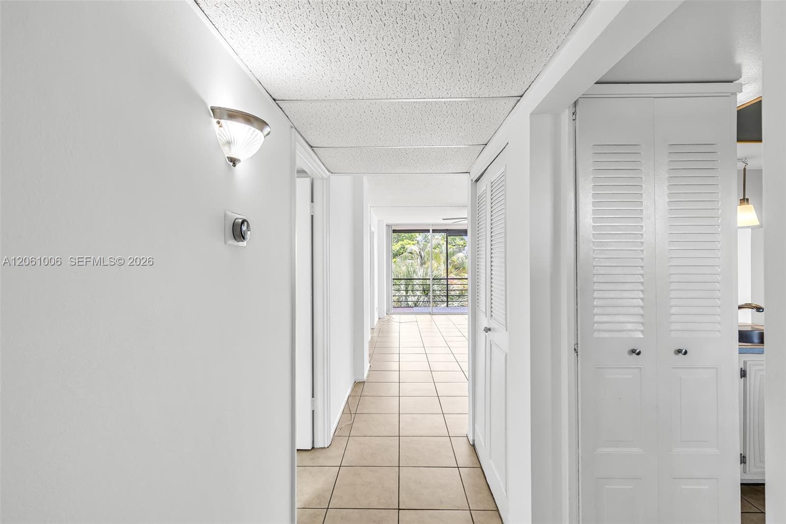 112 Royal Park Dr 3A photo 9