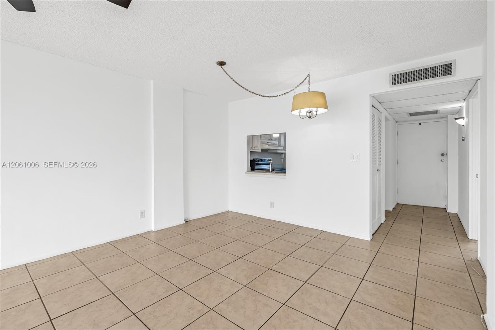 112 Royal Park Dr 3A photo 8