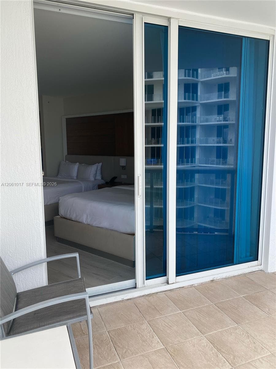 505 N Fort Lauderdale Beach Blvd 2008 photo 25