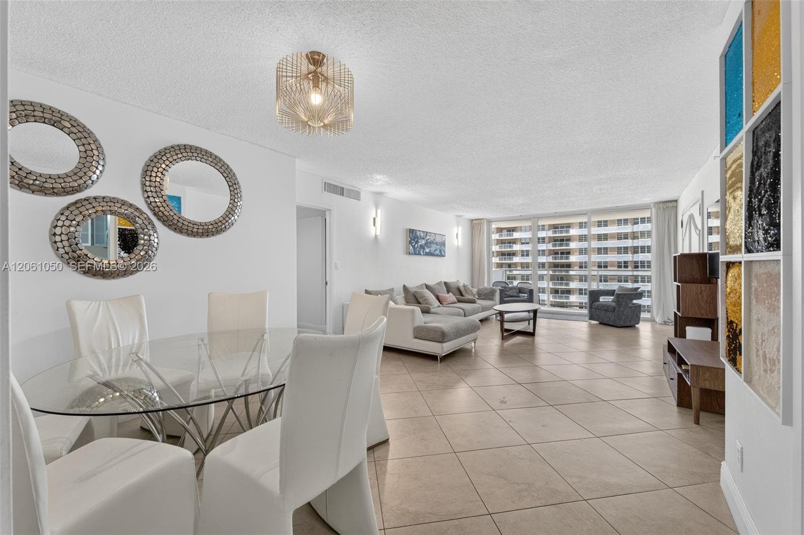 2030 S Ocean Dr 723 photo 2
