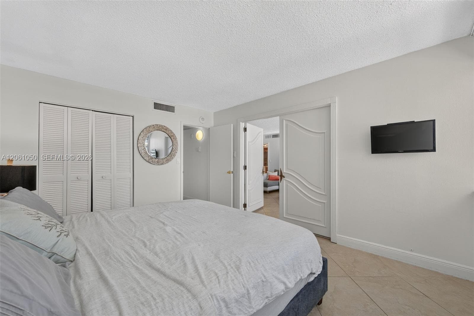 2030 S Ocean Dr 723 photo 14
