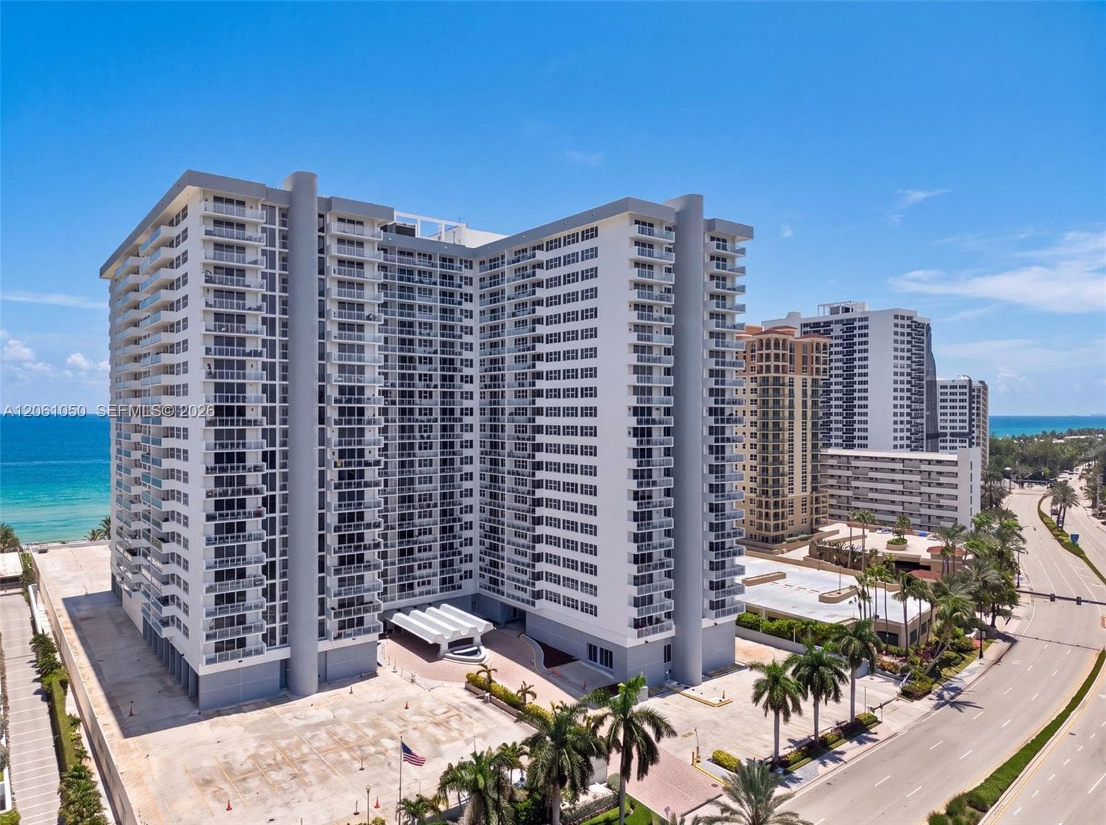 2030 S Ocean Dr 723 photo 18