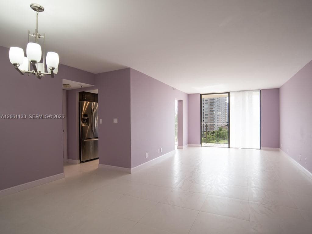 290 174th St 617 photo 4