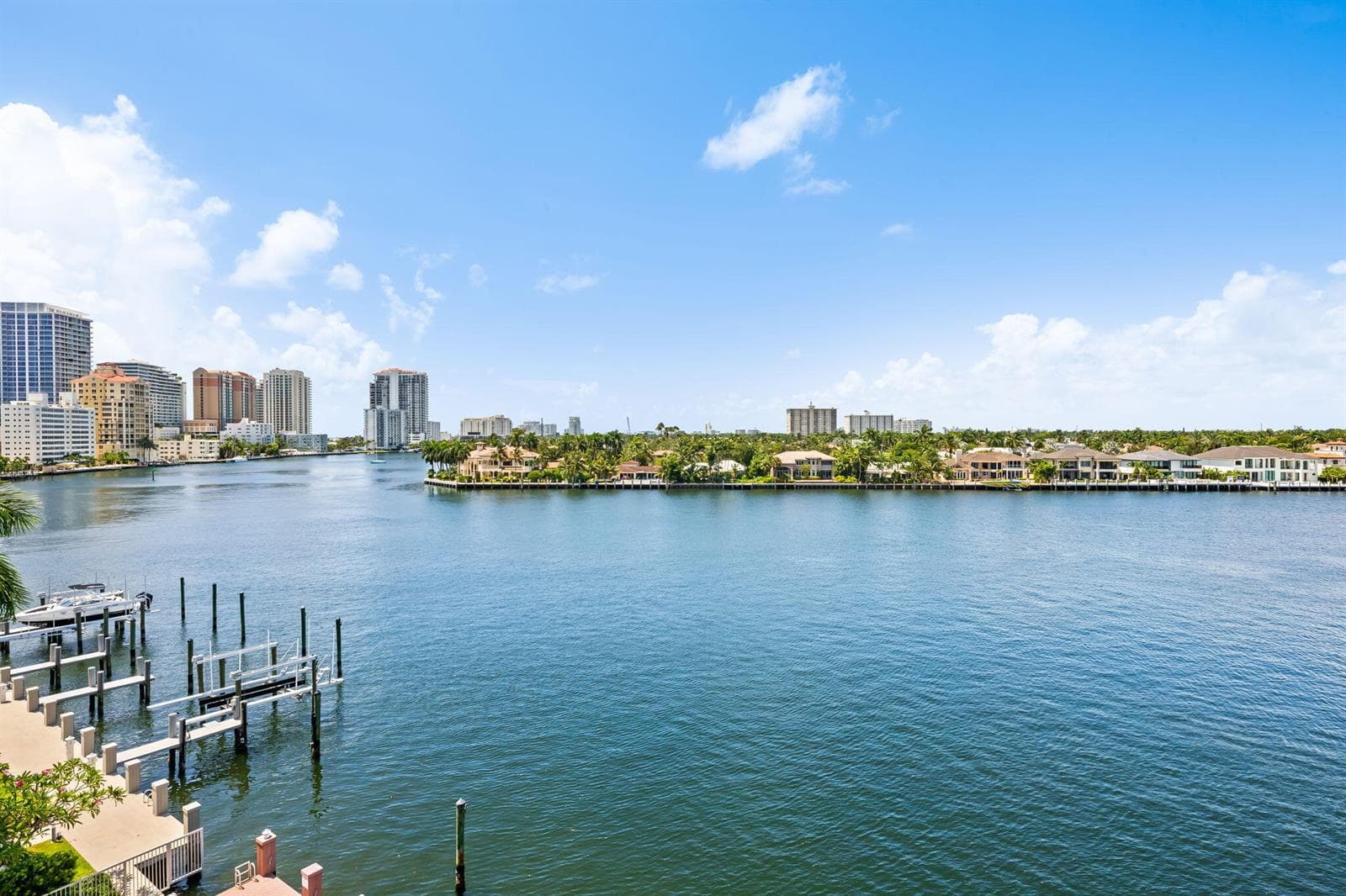 511 BAYSHORE Drive 603 photo 15