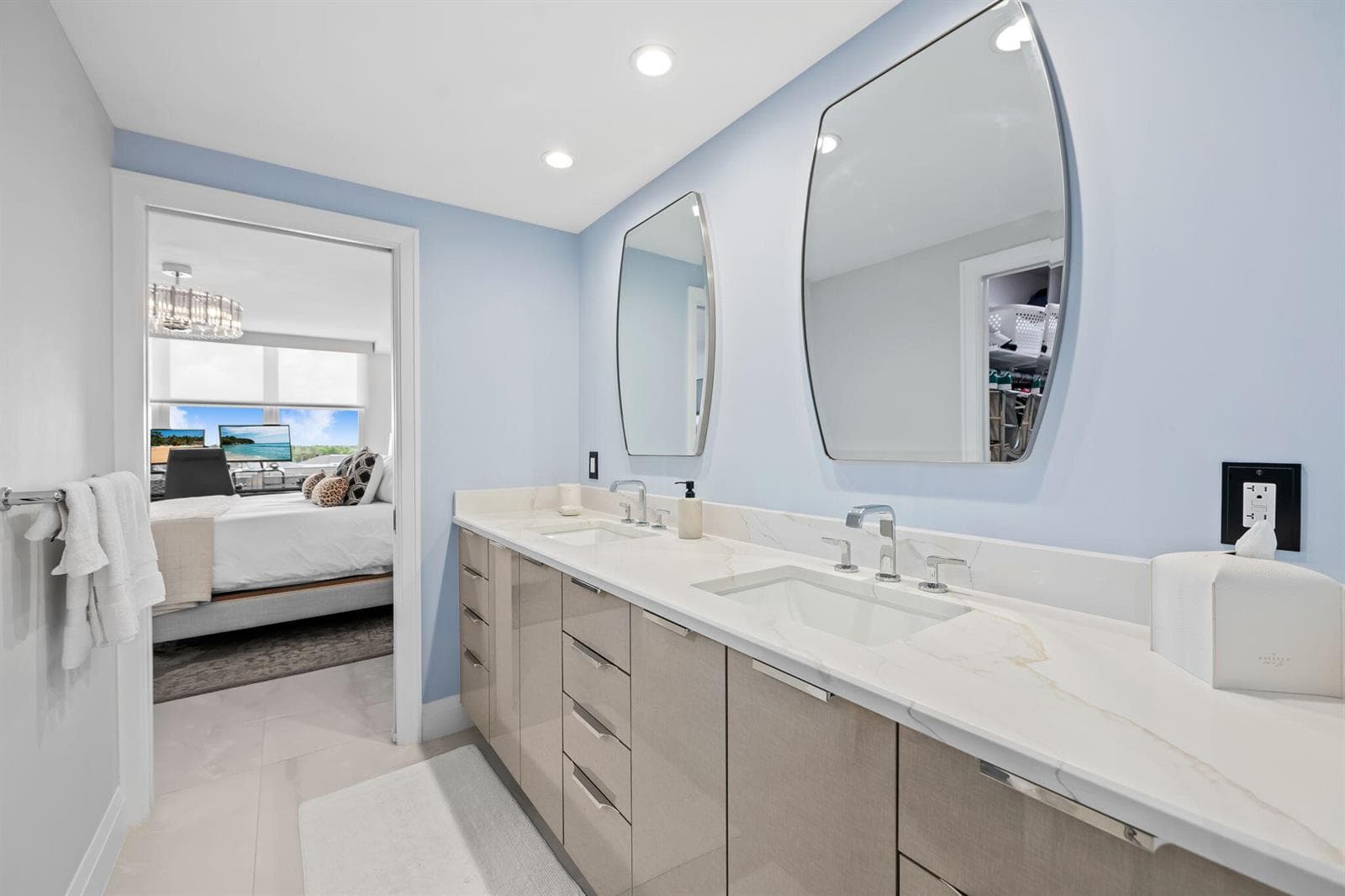 511 BAYSHORE Drive 603 photo 8