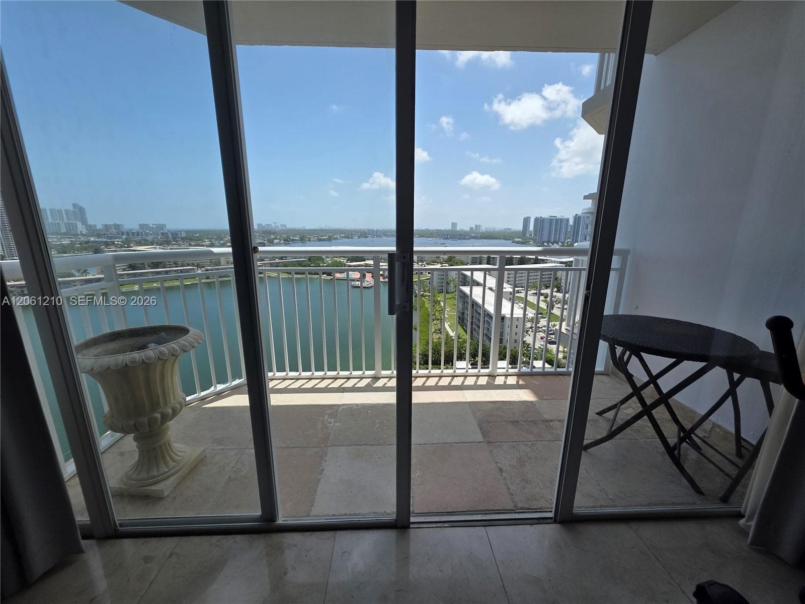 18081 Biscayne Blvd BOAT SLIP & UNIT 1805 photo 13