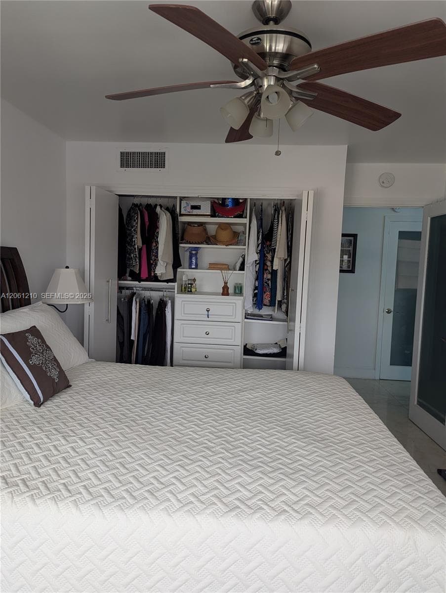 18081 Biscayne Blvd BOAT SLIP & UNIT 1805 photo 20