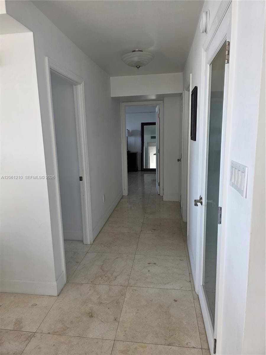 18081 Biscayne Blvd BOAT SLIP & UNIT 1805 photo 24