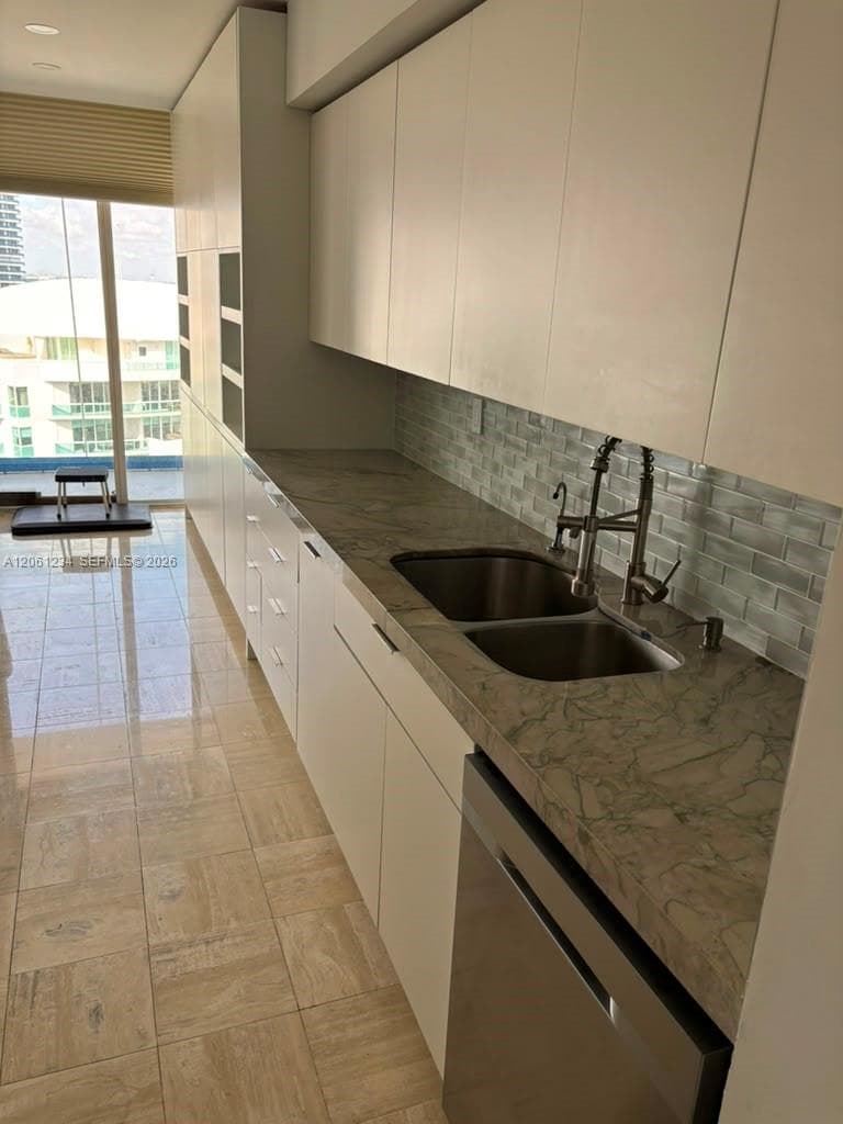 19355 Turnberry Way 26E photo 15